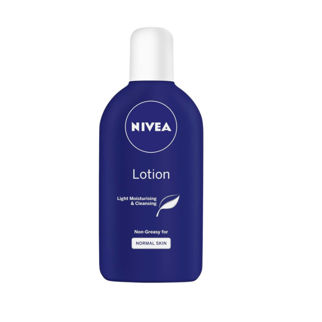 Nivea Light Moisturizing & Cleansing Lotion 250ml