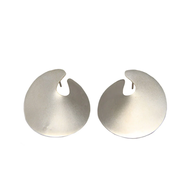 AMNA Silver Halo Cut-Out Posts Jewelry ASJ-E75