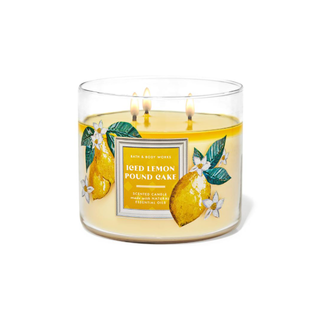 BBW White Barn Iced Lemon Pound Cake Scented Candle 411g