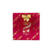 Lindt Lindor Irresistibly Creamy Milk Chocolate Gift Box 287g