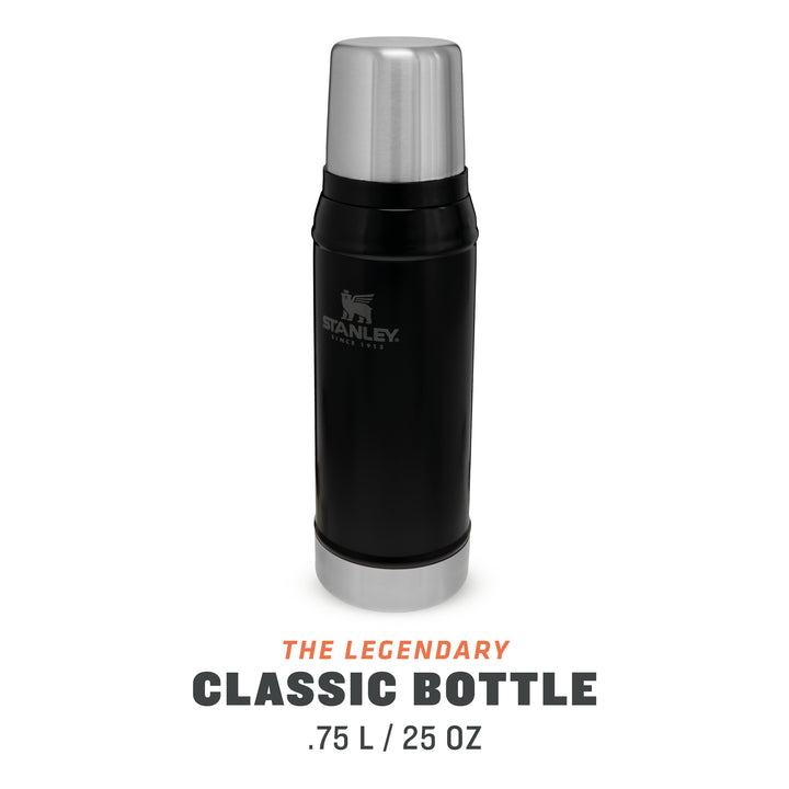 Stanley Classic Legendary Bottle | 0.75L |  Matte Black Pebble