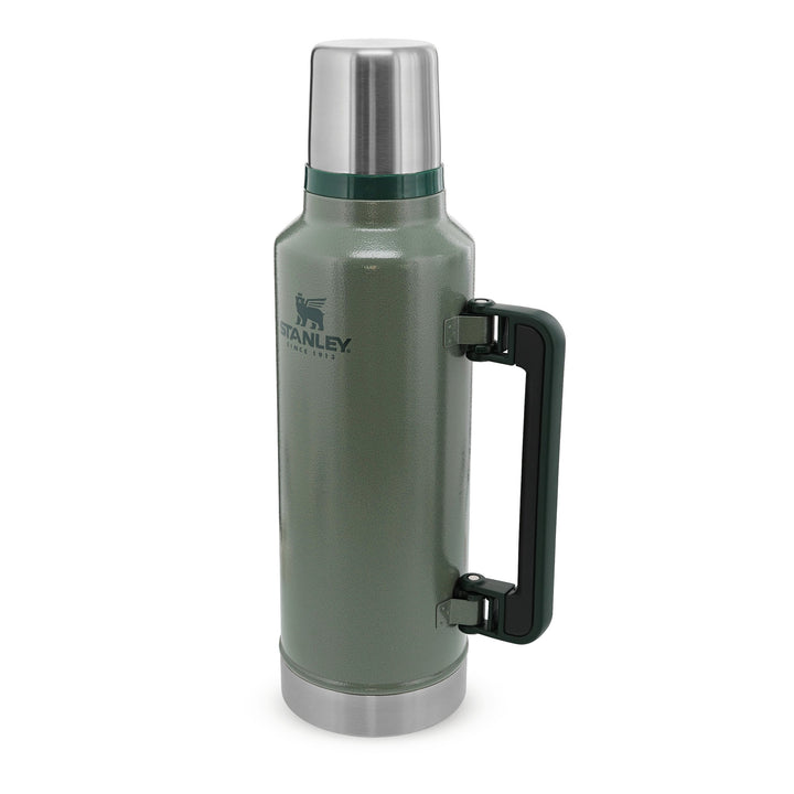 Stanley Classic Legendary Bottle | 1.9 L |  Hammertone Green - Shams Shopping Centre Stanley  