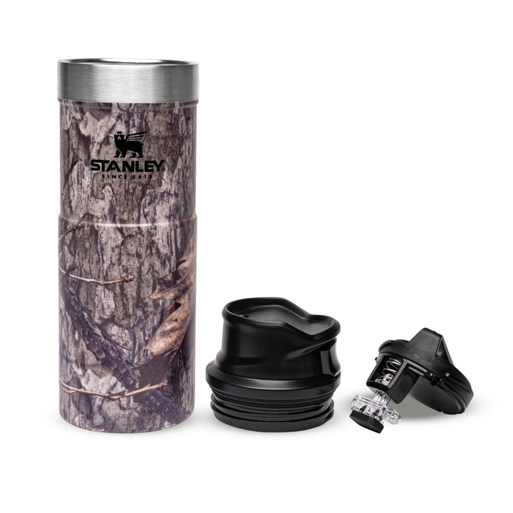 Stanley Classic Trigger Action Travel Mug | 0.47L | Country DNA - Shams Shopping Centre Stanley  