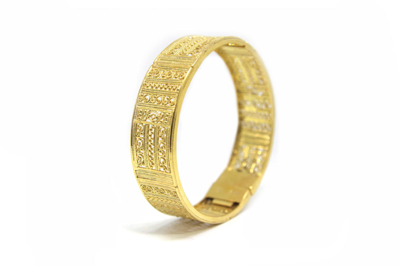 AMNA Taarkashi Broad Bangle Gold Plated Jewelry ASJ-B01