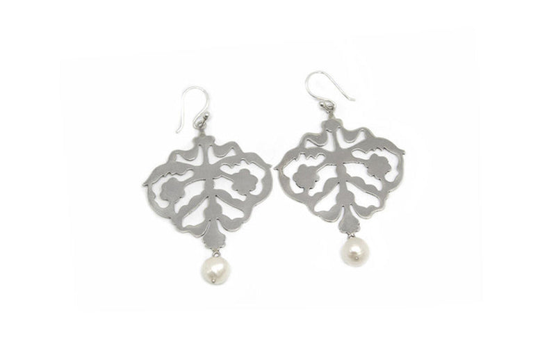 AMNA Silver CutOut And Pearl Danglers Jewelry ASJ-E02