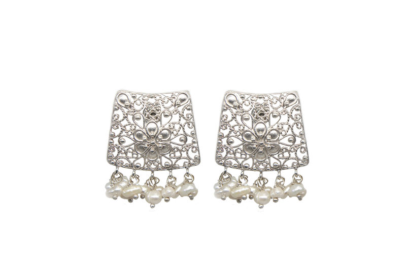 AMNA Taarkashi Posts With Hanging Pearls Jewelry ASJ-E05