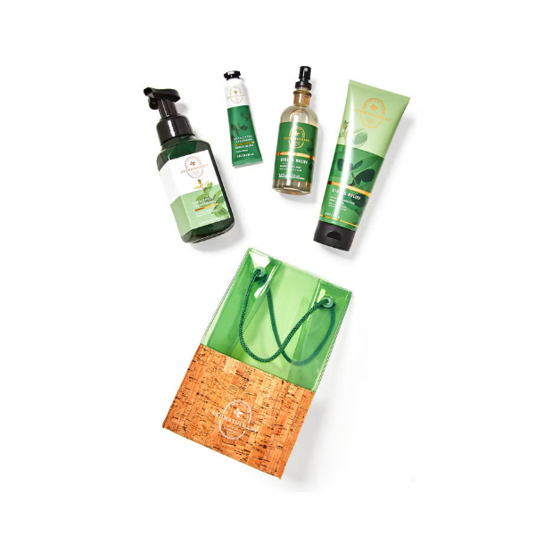BBW Aromatherapy Eucalyptus +Spearmint Nutural Essentials Oil Gift Set - Shams Shopping Centre Bath & Body Works  