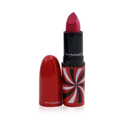 mac-creamsheen-lipstick-on-holid-3g