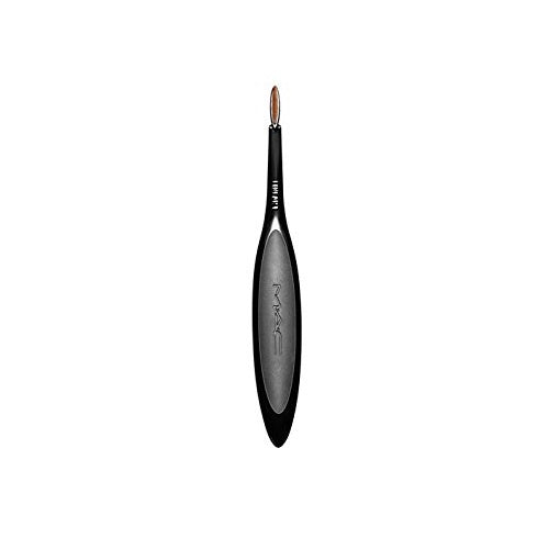 Mac Masterclass Linear 1 Brush - Shams Shopping Centre Shams Shopping Centre  
