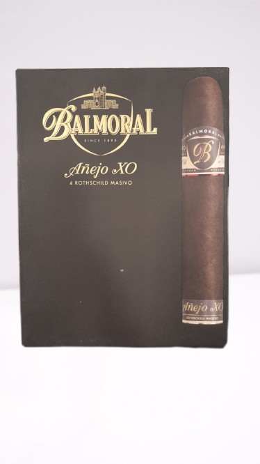 Balmoral Anejo Xo 4 Rothschild Masivo Cigar (Full Pack)